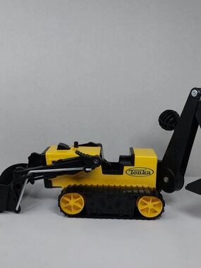 Tonka Hasbro T-6 Front End Loader Backhoe Bulldozer Metal Plastic 2012 Funrise